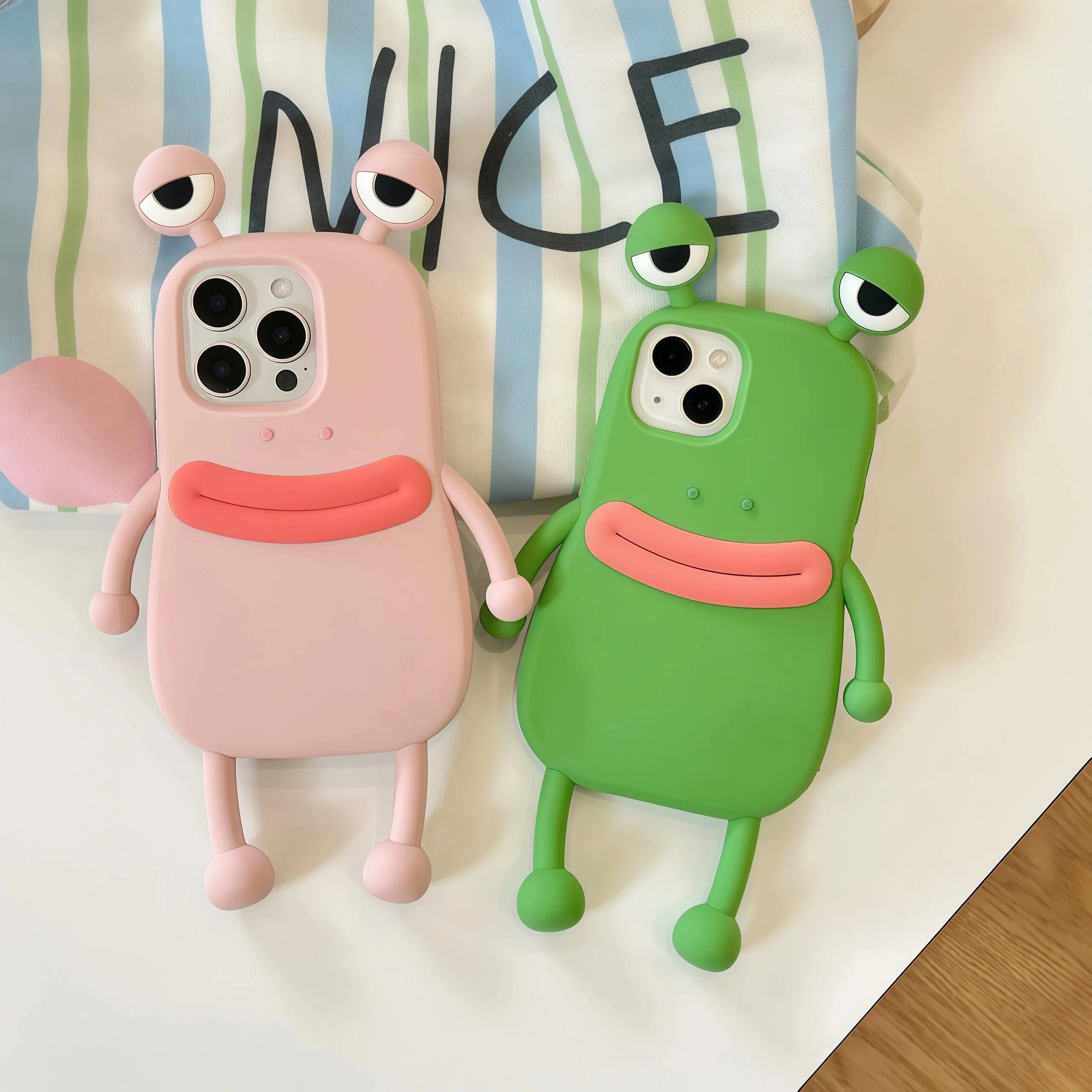 Lovely Frog 3D Cartoon Phone Case for iPhone 17 16 15 14 13 12 11 Pro Max iPhone X XS XR iPhone 6 7 8 Plus Soft Silicone Cover