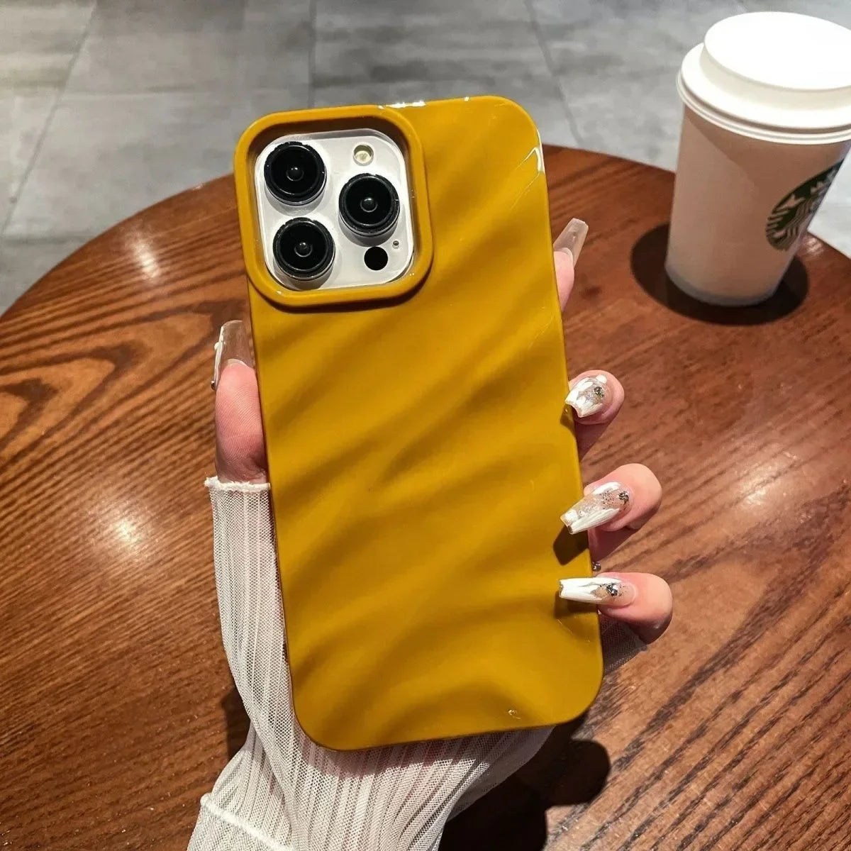 Soft Candy Wavy Pattern Phone Case For iPhone 17 16 11 12 13 14 15 Pro Max Xs Max XR 7 8 Plus 17Air Shockproof Bumper Cover
