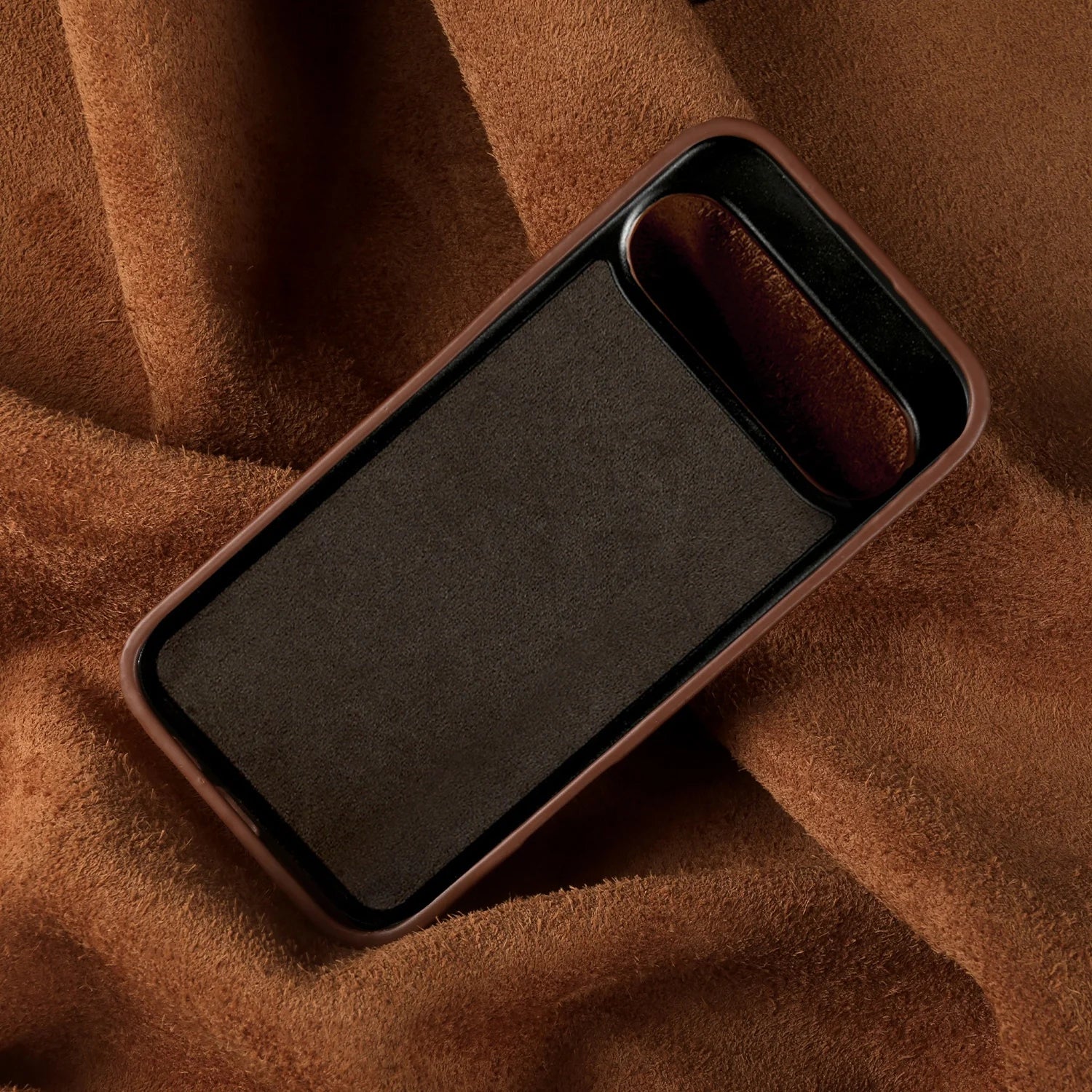 Vintag Oil Wax Magnetic Genuine Leather Case For Google Pixel 10 Pro XL 9 8Pro 6A 7Pro Aesthetic Phone Cover Back Coque Carcasa