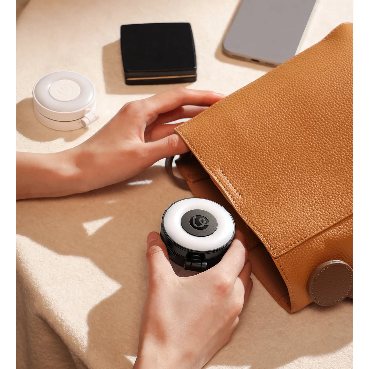 Original Ulanzi LM23 Light 3-Level Brightness Magnetic Soft LED Light Portable Pocket Vlogging Live Streaming Content Creation