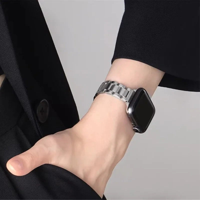 Stainless Steel Strap for Apple Watch Ultra 2 49mm 45mm 44 42mm 38 40 41mm Steel Watch Strap for IWatch Series 9 8 7 6 5 4 Se 3