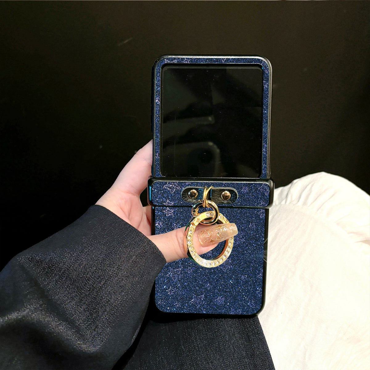 Luxury Twinkle Stars Phone Case for Motorola Razr 50 60 Ultra 2024 2025 + 2024 + 2025 with a Diamond-Plated Ring Buckle
