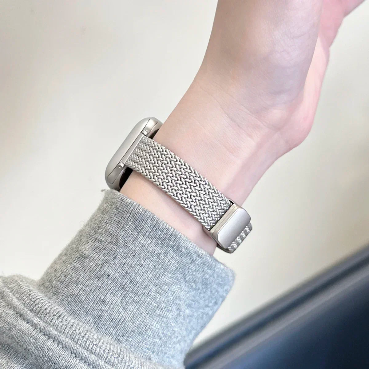 Magnetic Folding Loop Band for Apple Watch Band 44mm 49mm 40mm 45mm 42mm 46for Iwatch Series 11 9 8 7 6 SE 10 Ultra 3 2 Band