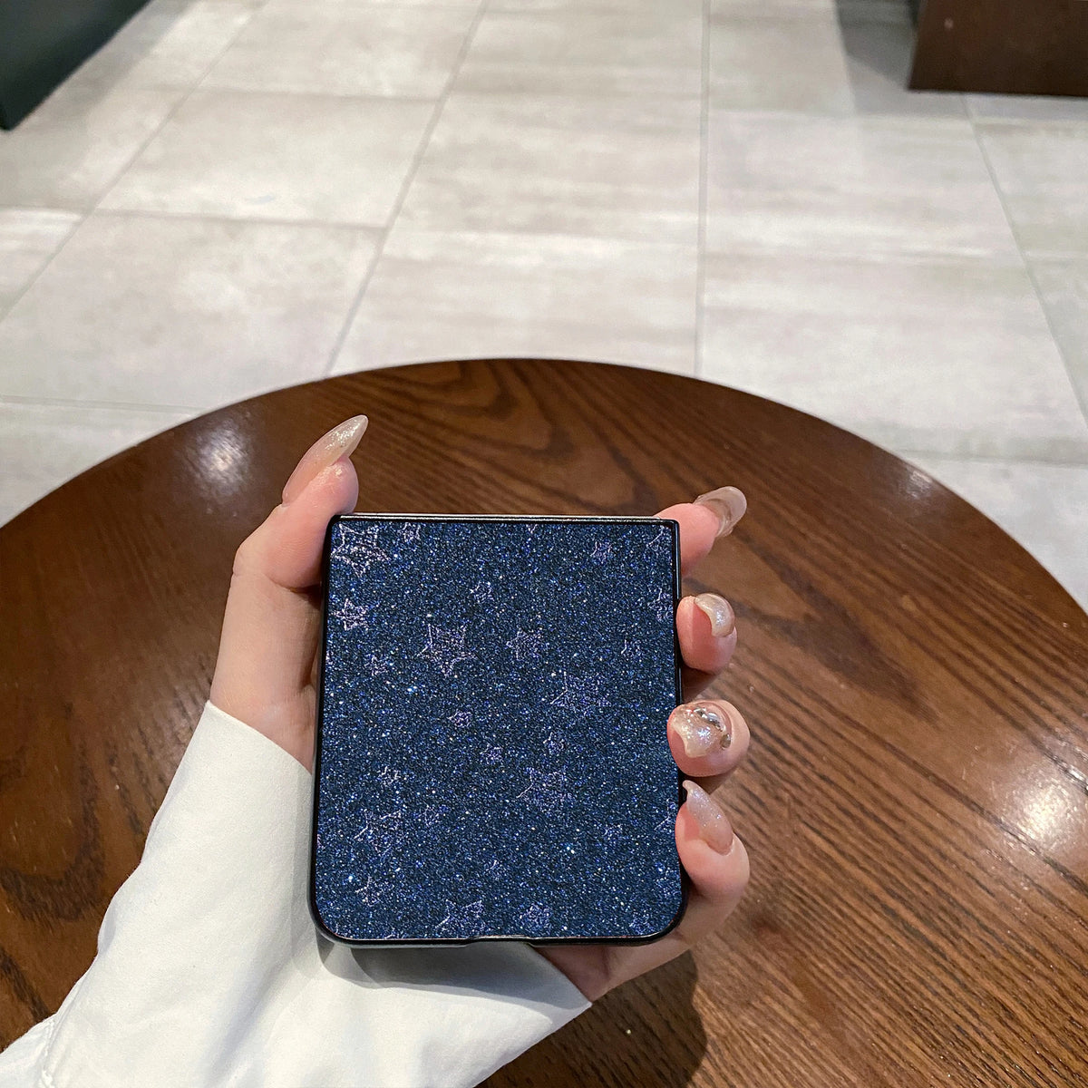 Luxury Stars Pattern Artificial Leather Phone Case For Motorola Razr 50 60 70 Ultra + 2024 + 2025 +2026 Matte Hard Fashion Cover