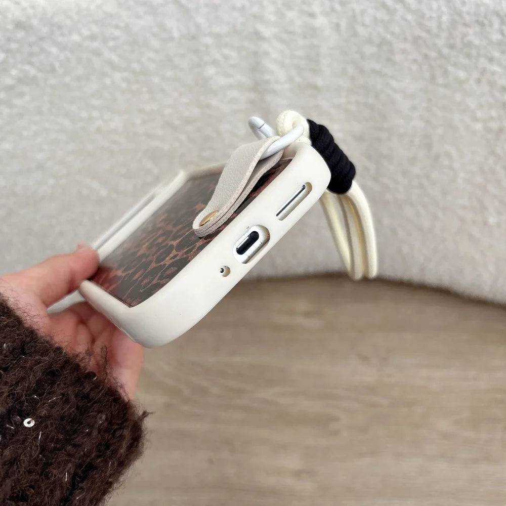 Winter Brown Silicone Leopard Wrist Strap Case For Google Pixel 7 8 9 10 Pro XL 7 8 9A Shockproof Bumper Nylon Lanyard New Cover