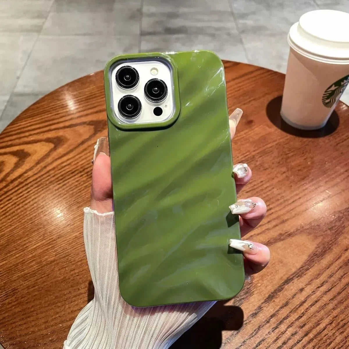 Soft Candy Wavy Pattern Phone Case For iPhone 17 16 11 12 13 14 15 Pro Max Xs Max XR 7 8 Plus 17Air Shockproof Bumper Cover