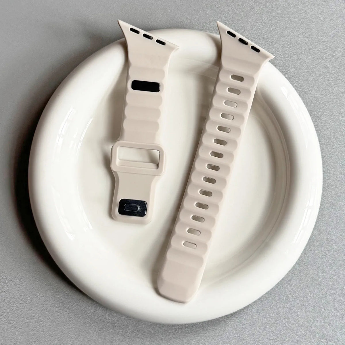 Irregular Silicone Strap For Apple Watch Band Ultra 49mm 40mm 41mm 44mm 45mm 46mm Correa Bracelet iWatch Series 11 10 9 8 7 6 SE