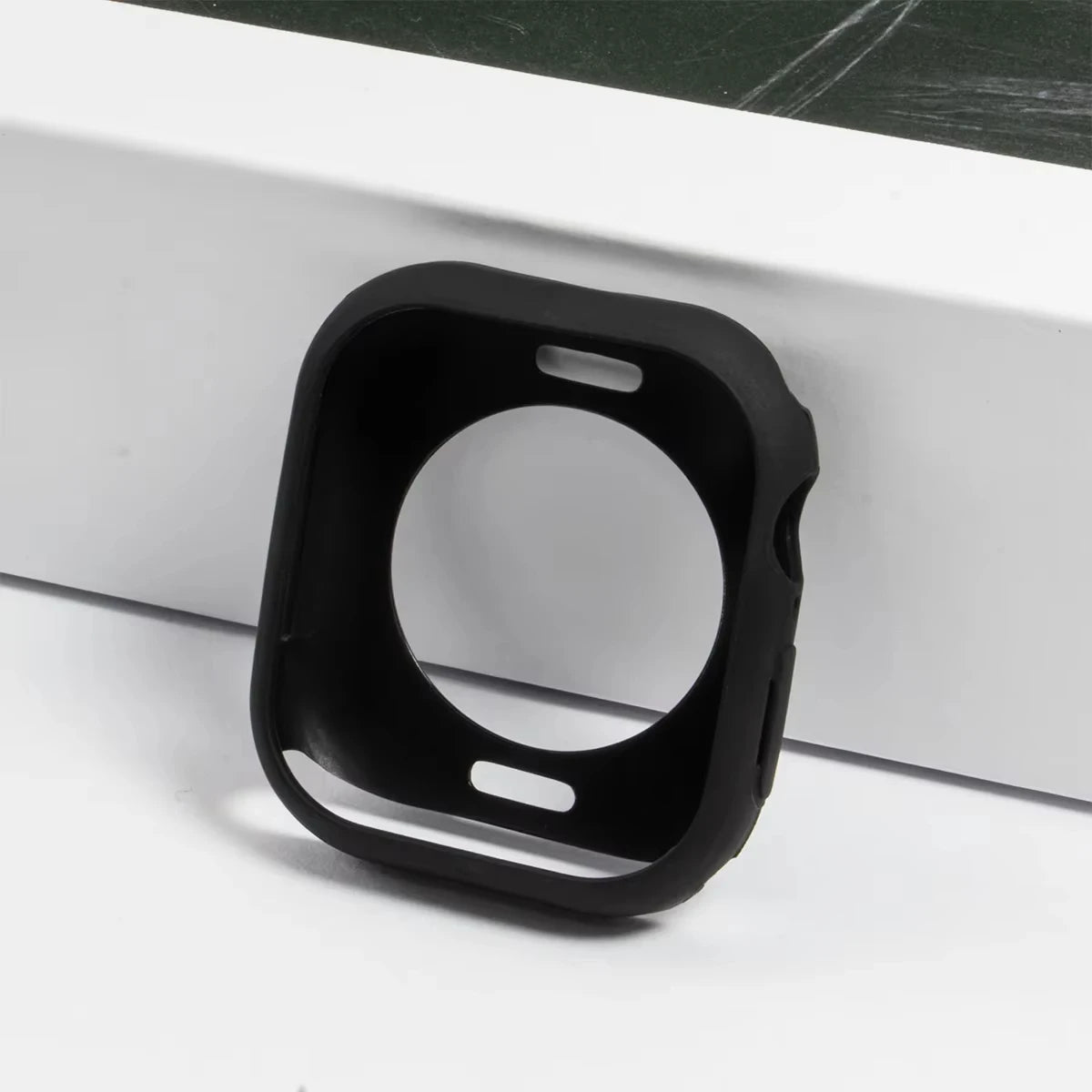 Soft Silicone Case for Apple Watch Band 46mm 45 44 42mm 41 40mm Accessories Protectector iWatch Series SE 12 11 10 9 8 7 6 Cover