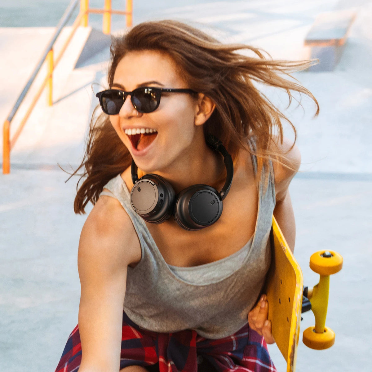 Oneodio EKSA V16 Wireless Headphones Bluetooth 5.3 Over Ear Headset With Mic Bass/Pop Mode Hi-Res HiFi Wired Headphones 90H APP
