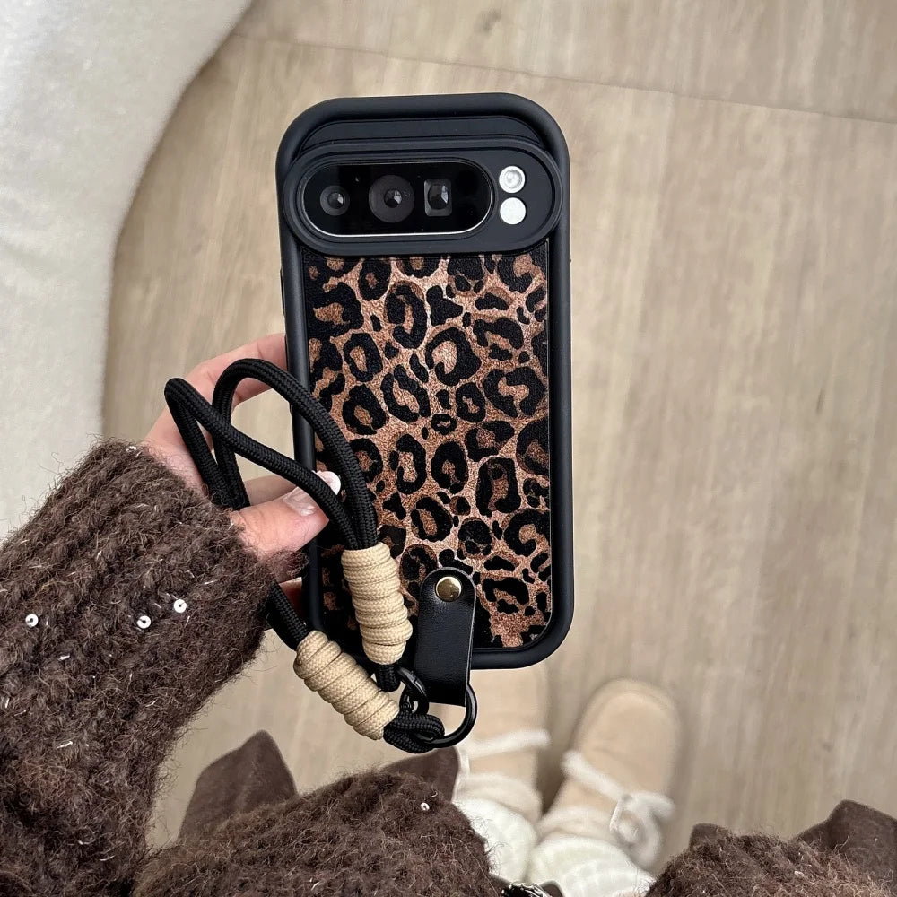 Winter Brown Silicone Leopard Wrist Strap Case For Google Pixel 7 8 9 10 Pro XL 7 8 9A Shockproof Bumper Nylon Lanyard New Cover