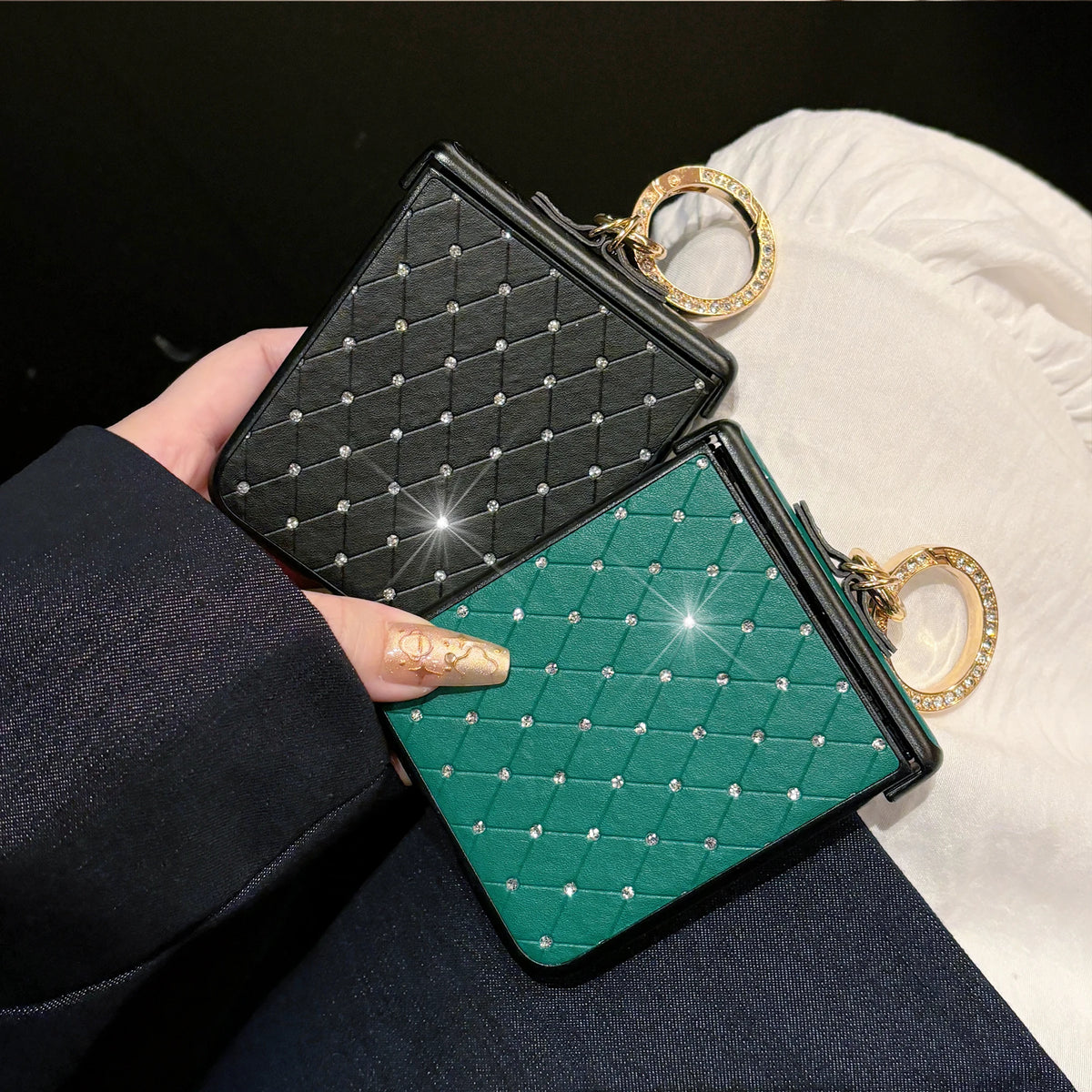 Rhombus Grid Pattern Artificial Leather Case for Moto Razr 50 60 70 Ultra 2026 + 2024 + 2025 Faux Diamond Ring Buckle Hard Cover
