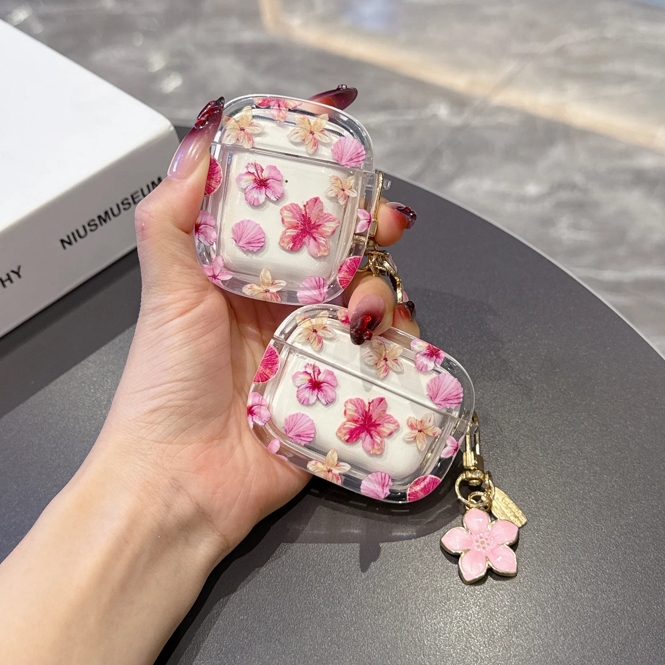 Glamorous Floral Pattern Wireless Bluetooth Case For AirPods1/2 AirPods 3/4 pro And pro2 TPU Headphone Covers With Keychain