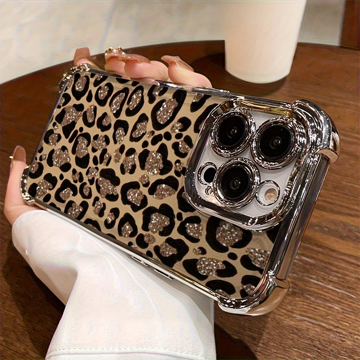 Luxury Personalized Leopard Print Design Phone Case For Samsung Galaxy S25 S24 S23 Ultra S22 S21 Plus FE AntiFall Silicone Cover